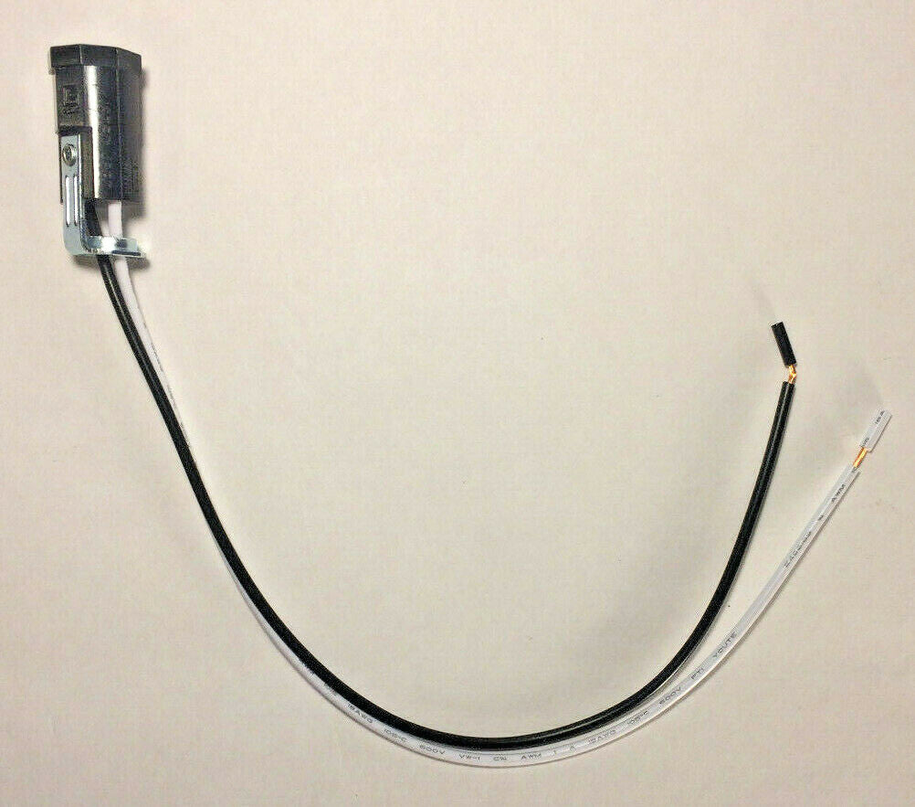 New Phenolic Pigtail E12 Candelabra Socket, 12" Wire Leads, 1/8F Hickey #SO634