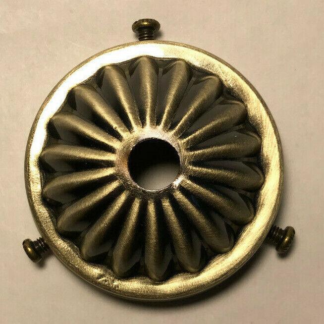 New 2 1/4" Fitter Steel Shade Holder, Antique Brass Finish, 1/8 IP #SH908A - Stone Door Lamps