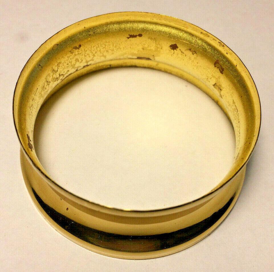 New Spun Brass Connector For Lamp Bases & Fonts, 2 7/16"x2 1/4"x1" Ht. P&L LC115 - Stone Door Lamps