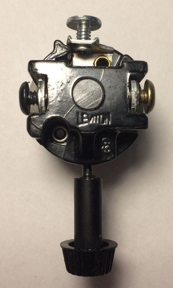Leviton 3 Terminal Turn Knob Lamp Socket Interior for Wiring Bottom Light Bulb - Stone Door Lamps