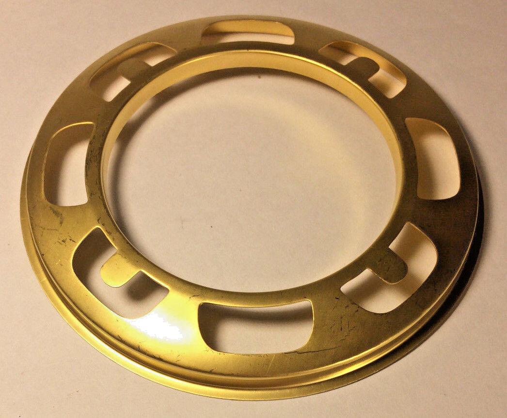Brand New 4" Fitter, Brass Ball Shade Holder for all No. 2 Lamp Burners #SHH80 - Stone Door Lamps
