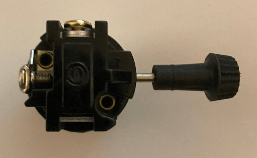 New On/Off Turn Knob Lamp Socket Interior, E26, Short Mandrel (Turn Knob) SO201i - Stone Door Lamps