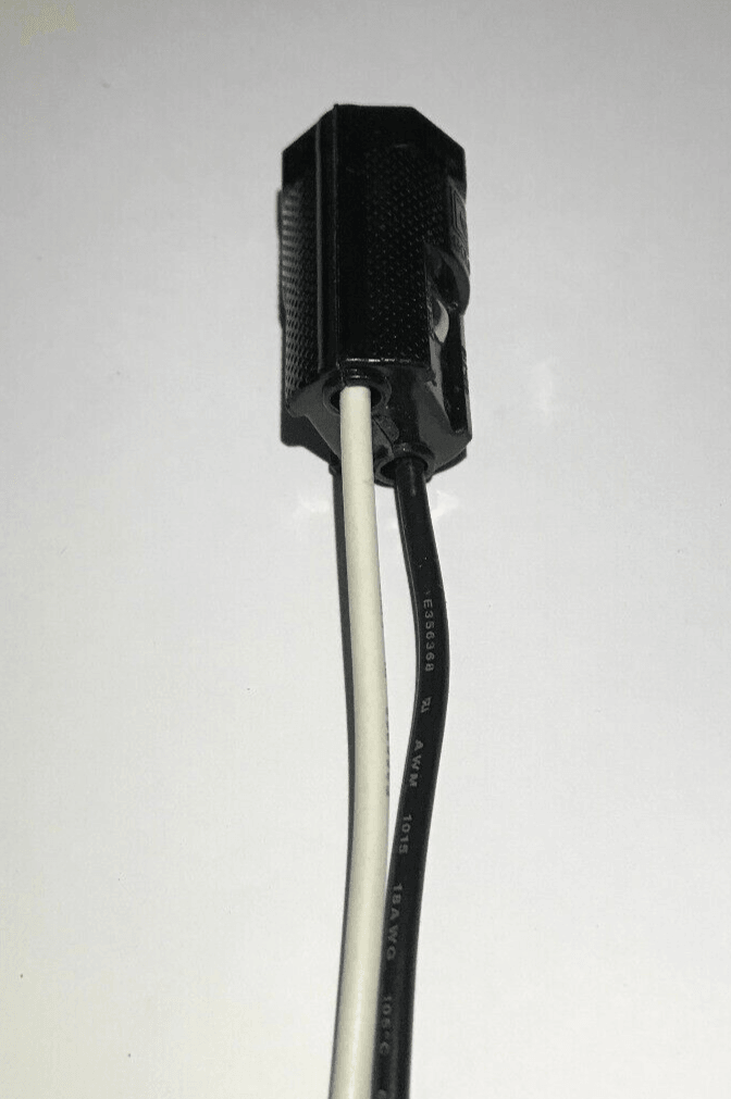 New Bakelite Pigtail E12 Candelabra Socket, 6" Wire Leads, 1 1/4" Height #SO800 - Stone Door Lamps
