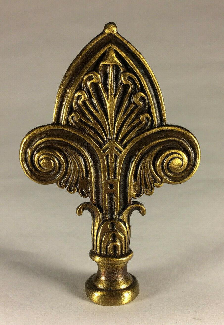 New 3 1/4" Fleur - de - lis Cast Metal Lamp Harp Finial w/ Antique Finish, #LF061A - Stone Door Lamps