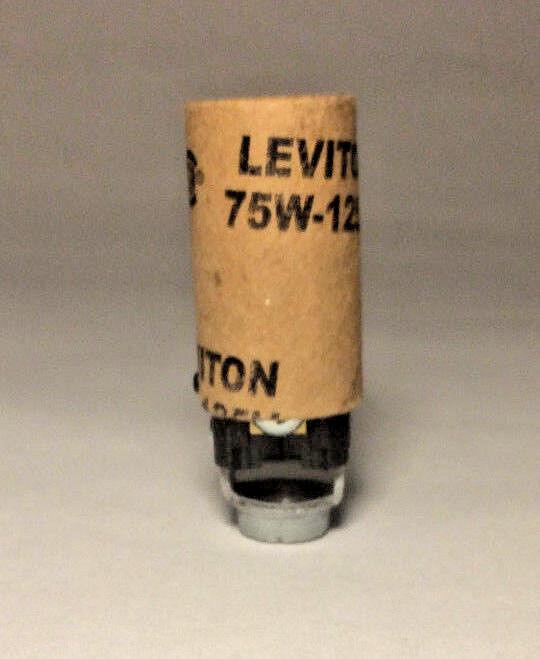 Leviton KEYLESS CANDLE CANDELABRA BASE SOCKET w/ 1/8" HICKEY & INSULATOR #SO230 - Stone Door Lamps