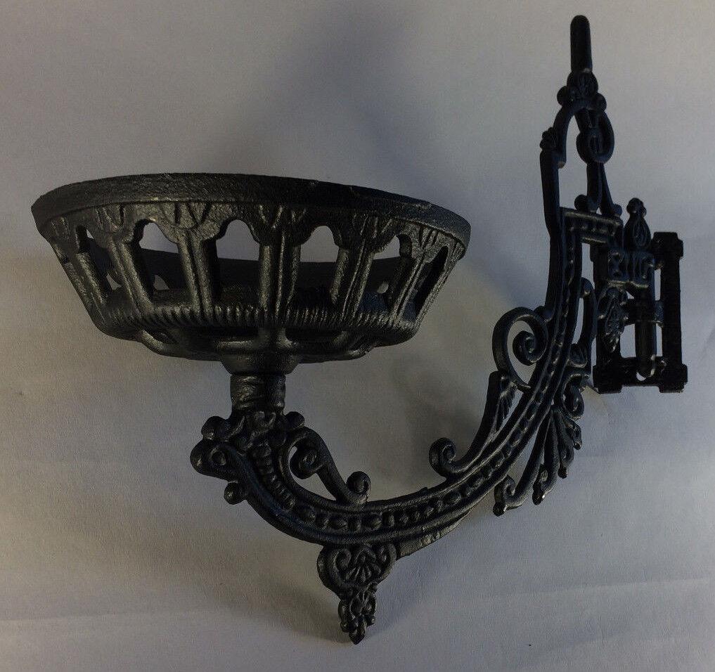 New Early American / Victorian Style 11" Cast Iron Wall Bracket For Oil Lamps - Stone Door Lamps