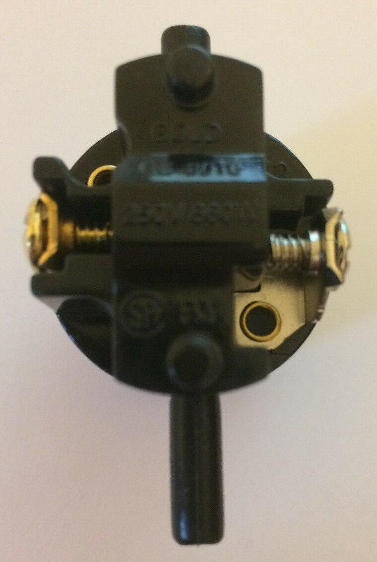New On/Off Push - Thru Lamp Socket Interior E26 Medium, Standard Base #SO202I - Stone Door Lamps