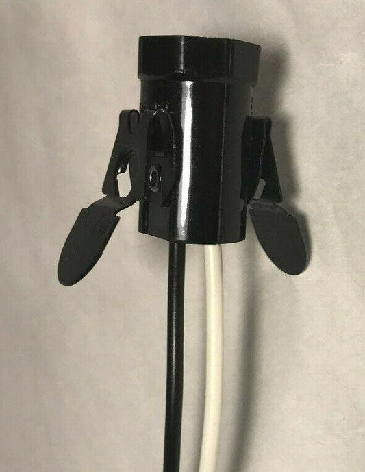 New Candelabra Base Keyless Lamp Socket w/ Spring Clips, 24" Wire Leads, #SO314