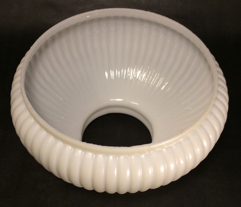 New 7" Rib Glass Student Lamp Shade With Cream Background #7S618