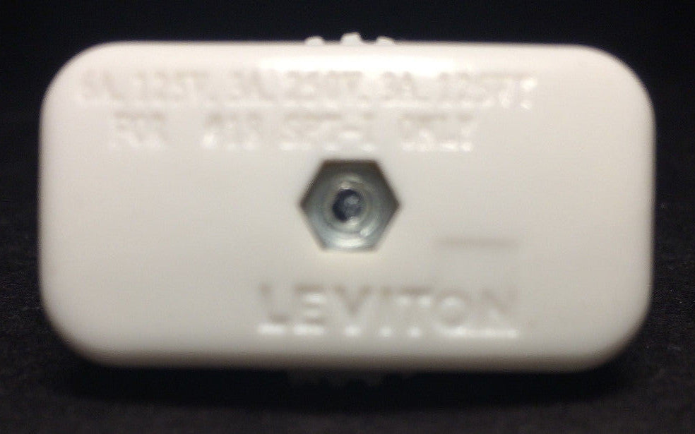 NEW LEVITON WHITE SPT-1 ROTARY ON - OFF LAMP CORD SWITCH LAMP PART RS401