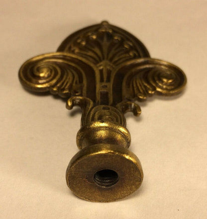 New 3 1/4" Fleur - de - lis Cast Metal Lamp Harp Finial w/ Antique Finish, #LF061A - Stone Door Lamps