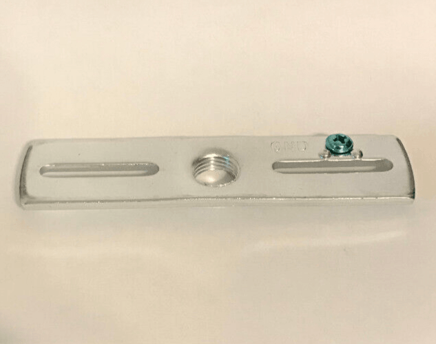 New 4 3/16" Steel Heavy Duty Crossbar, 1/4 IP Tap, Ground Screw, 11 Gauge #CB924 - Stone Door Lamps