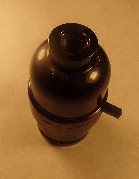 NEW LEVITON PUSH THRU BAKELITE SOCKET WITH UNO THREADED SHELL LAMP PART SO263 - Stone Door Lamps