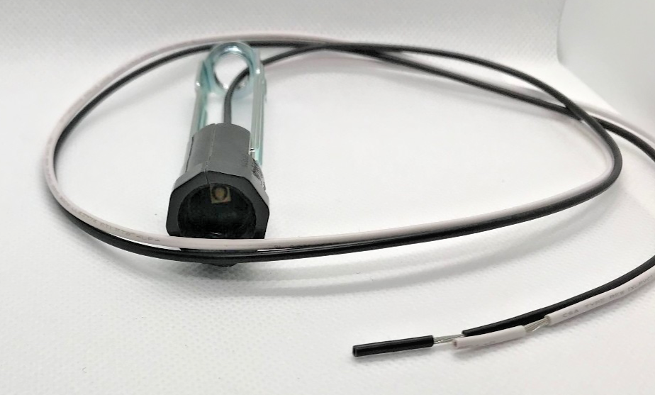 New 4" Tall Phenolic E12 Candelabra Socket, 26" Wire Leads, 1/8F Hickey #SO763