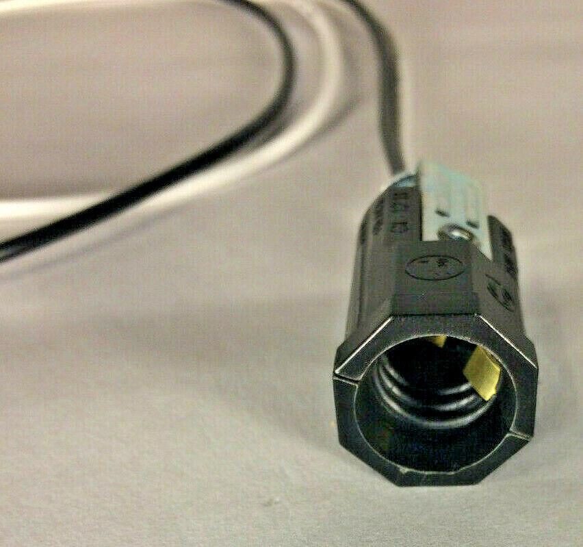 New Phenolic Pigtail E12 Candelabra Socket, 30" Wire Leads, 1/8F Hickey #SO636 - Stone Door Lamps