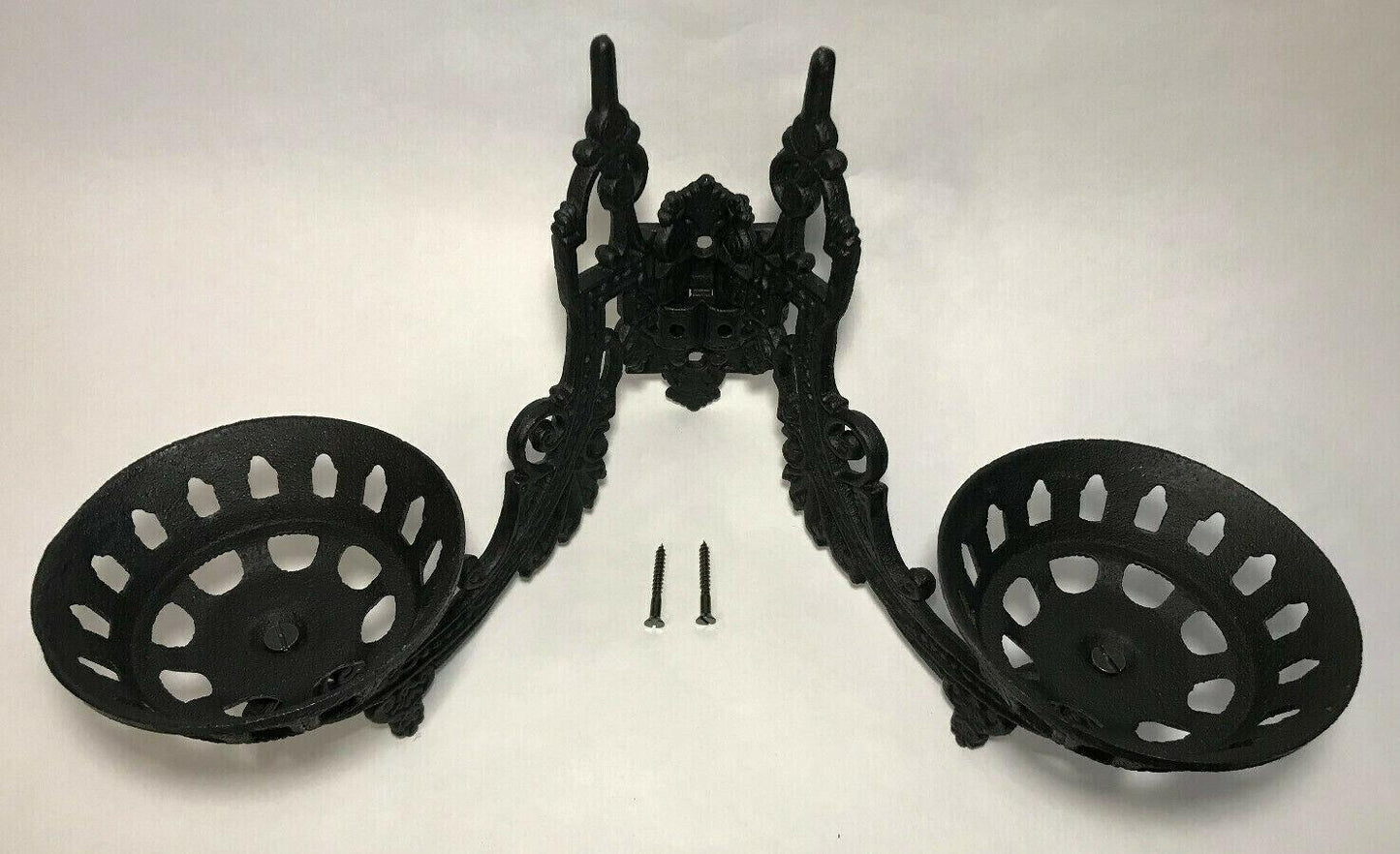 New Early American / Victorian Style 11" Cast Iron Double Wall Bracket Oil Lamp - Stone Door Lamps