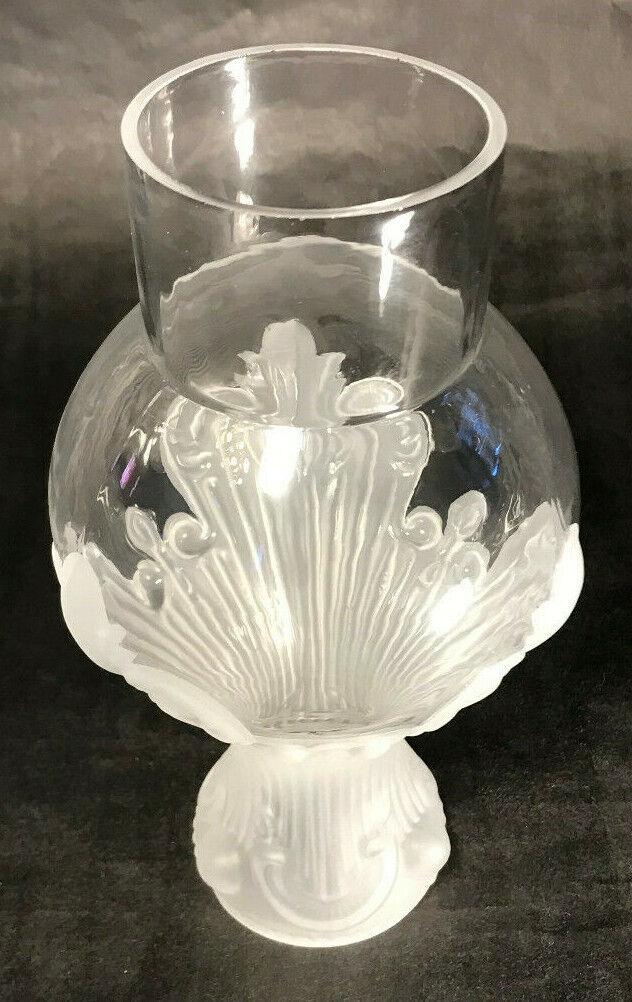 New 2.5" x 8 1/4" Frosted & Clear Embossed Glass Princess Feather Lamp Chimney 