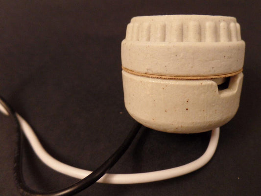 New Leviton 2 Piece Ring Type Medium Base Porcelain Socket With 9" Lead Wires - Stone Door Lamps