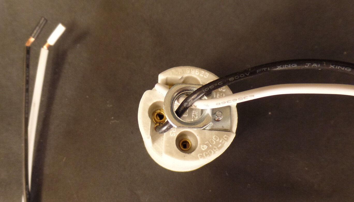 New Keyless Medium Base E26 Porcelain Socket With 18" Lead Wires And Hickey #716 - Stone Door Lamps