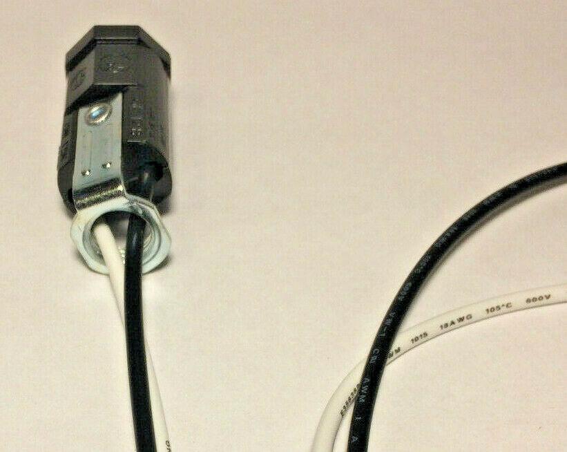 New Phenolic Pigtail E12 Candelabra Socket, 30" Wire Leads, 1/8F Hickey #SO636 - Stone Door Lamps
