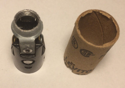 Leviton KEYLESS CANDLE CANDELABRA BASE SOCKET w/ 1/8" HICKEY & INSULATOR #SO230